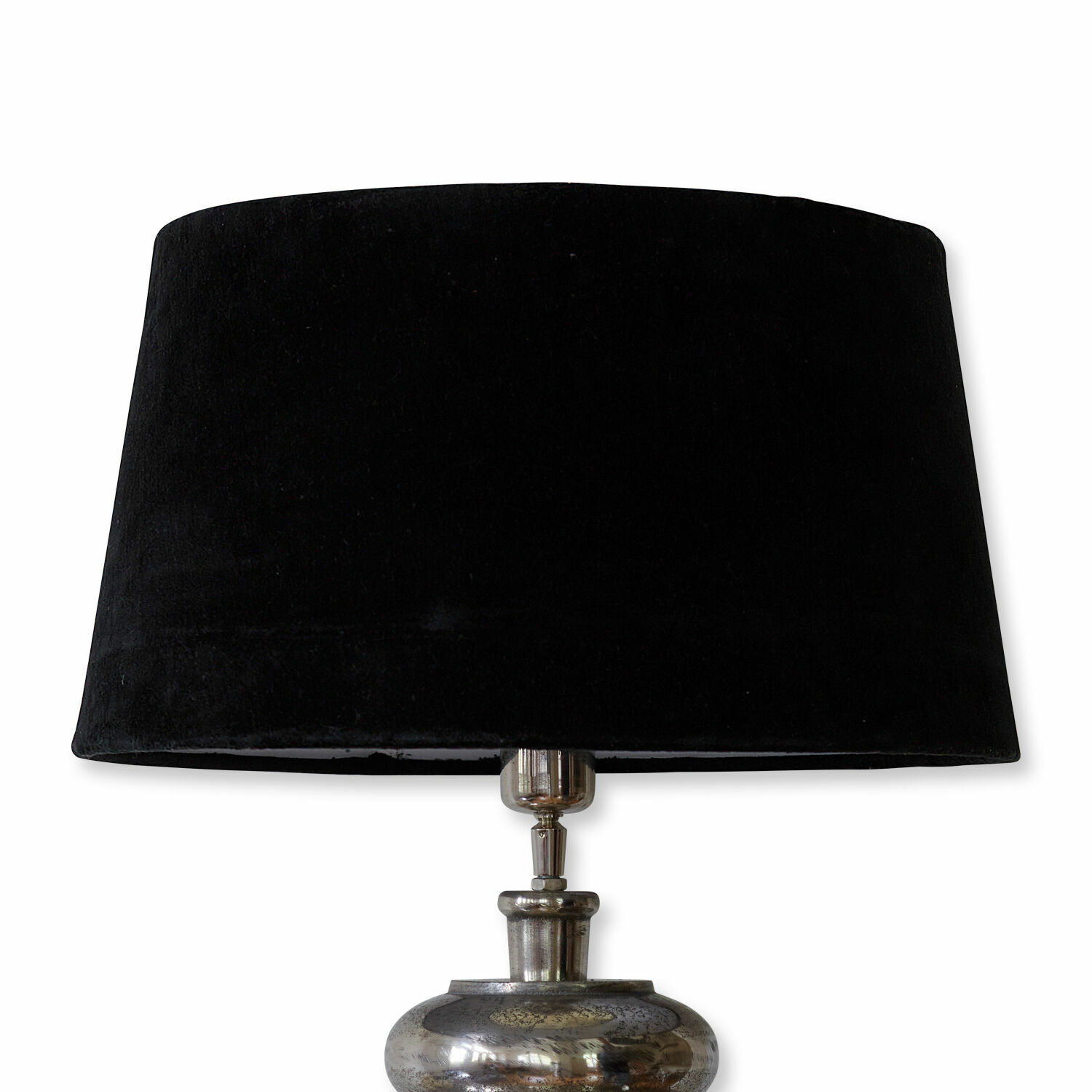 aksamitny czarny Czarny aksamitny abażur Boffas z metalową podstawą, elegancka lampa dekoracyjna do salonu