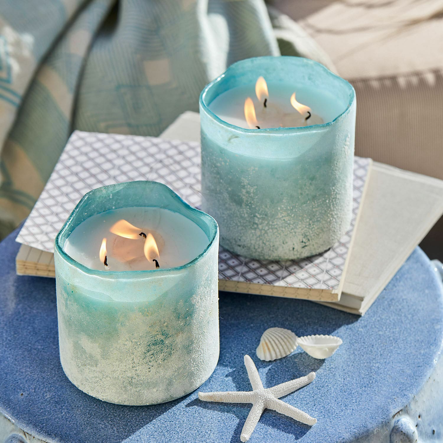 Świecznik ze świecą, zestaw 2 szt. Caladia