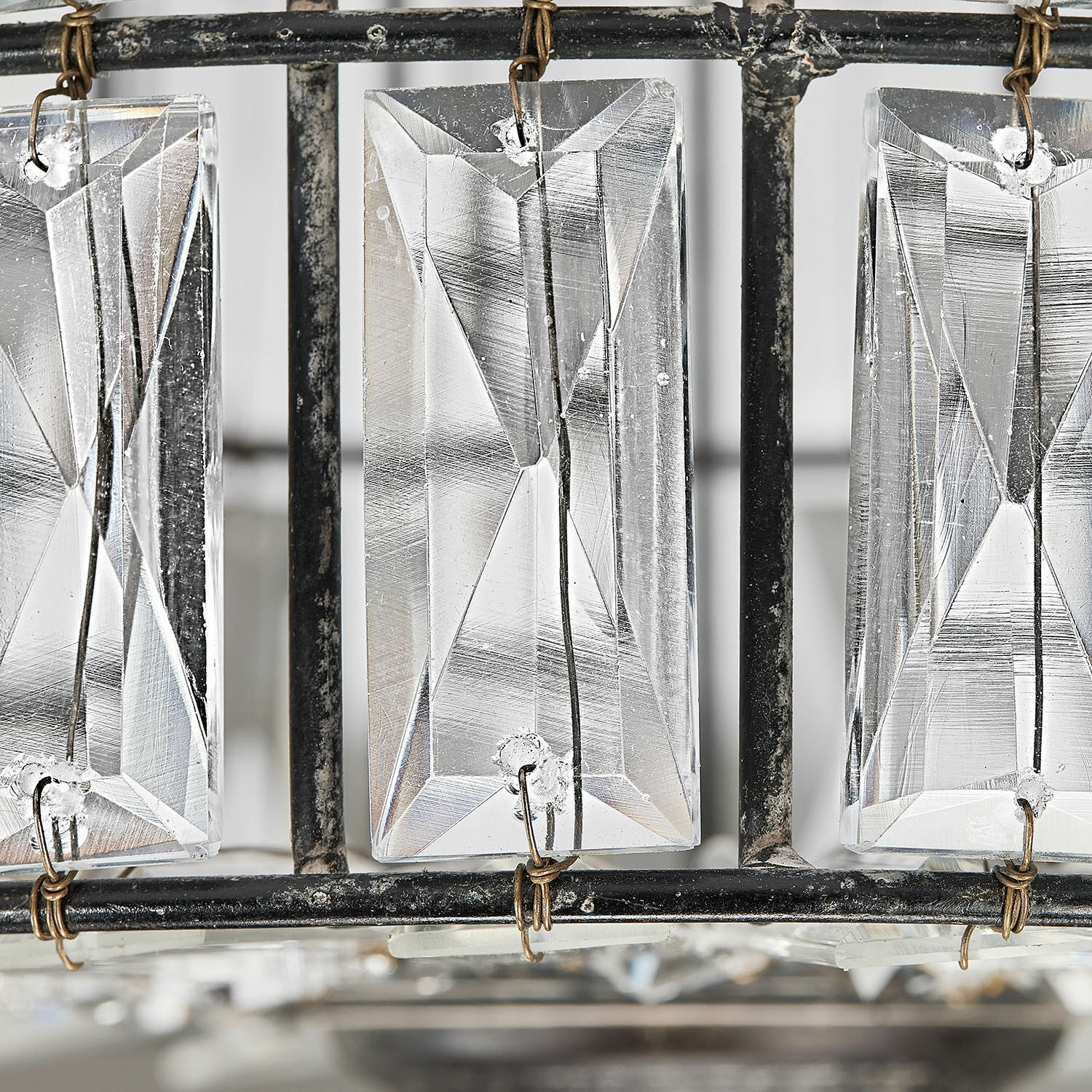 Lampa sufitowa Hutton