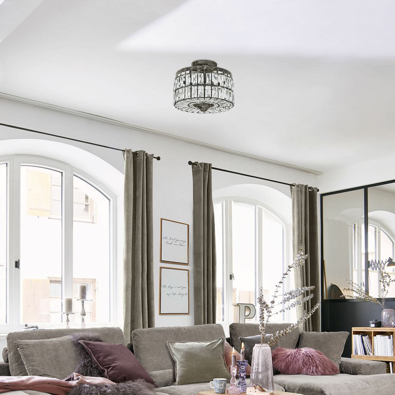 Lampa sufitowa Hutton