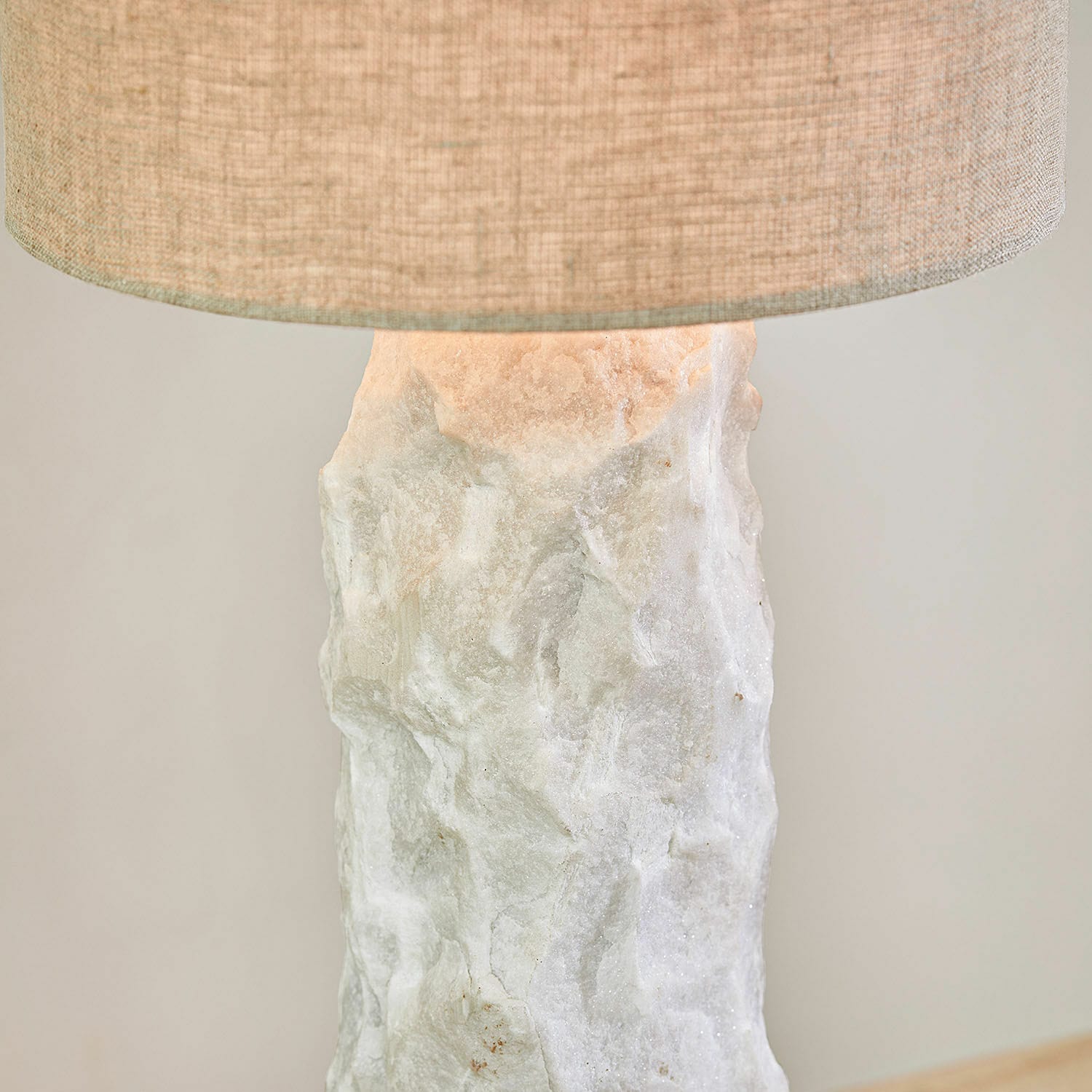 Lampa stołowa Kalvaya