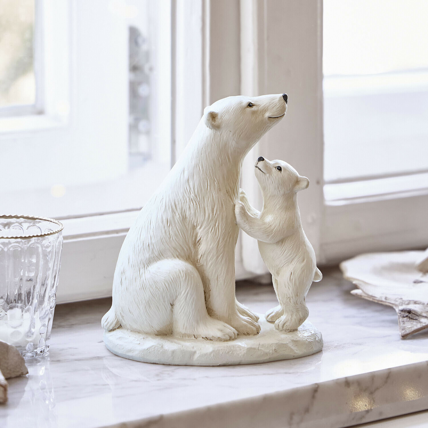 Figurka w kształcie niedźwiedzi polarnych Fjällros