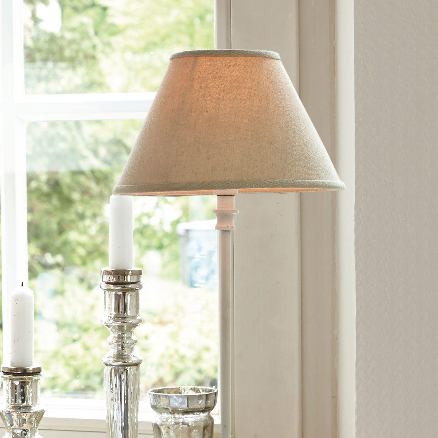 Lampa stołowa Swindon