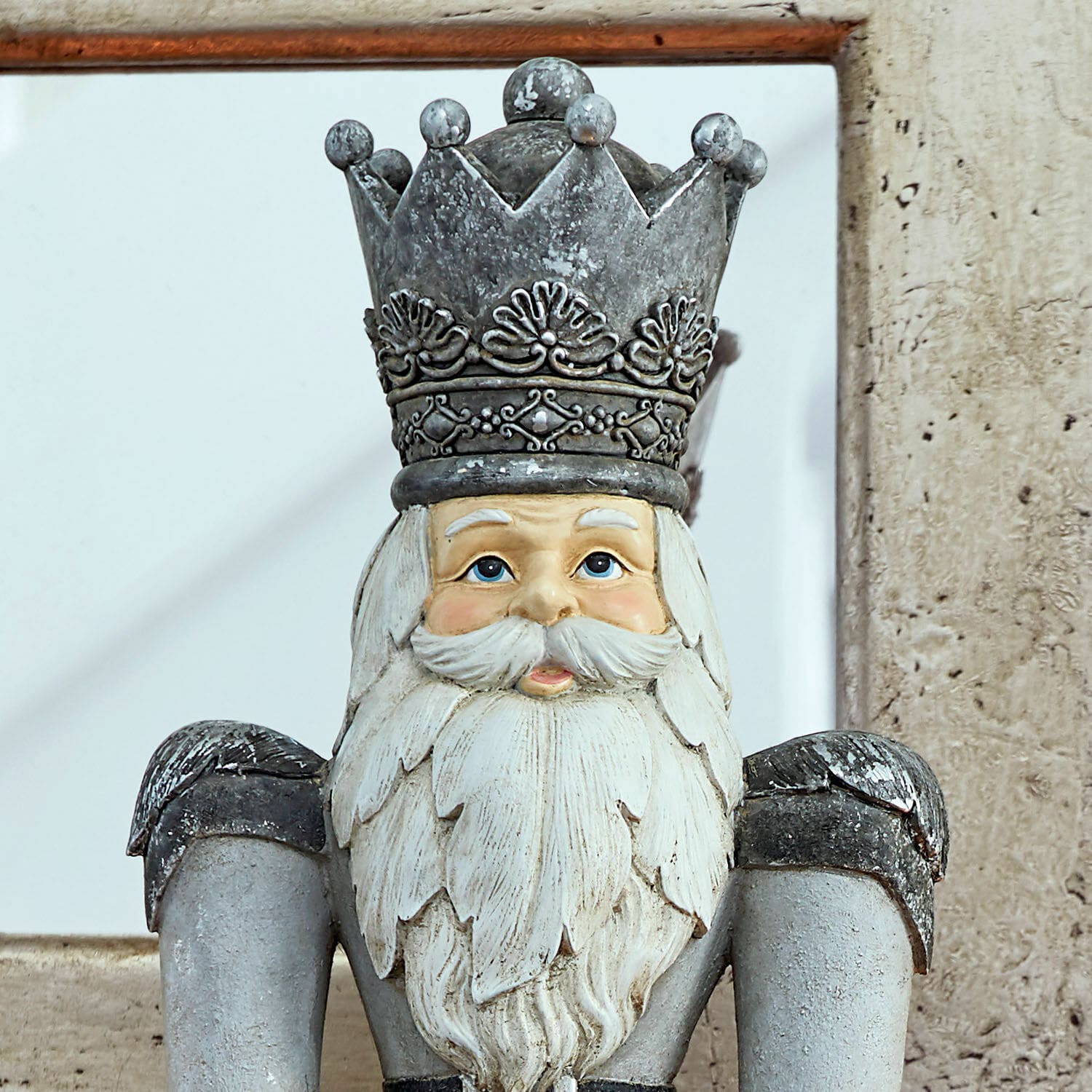 Figurka dekoracyjna Carter