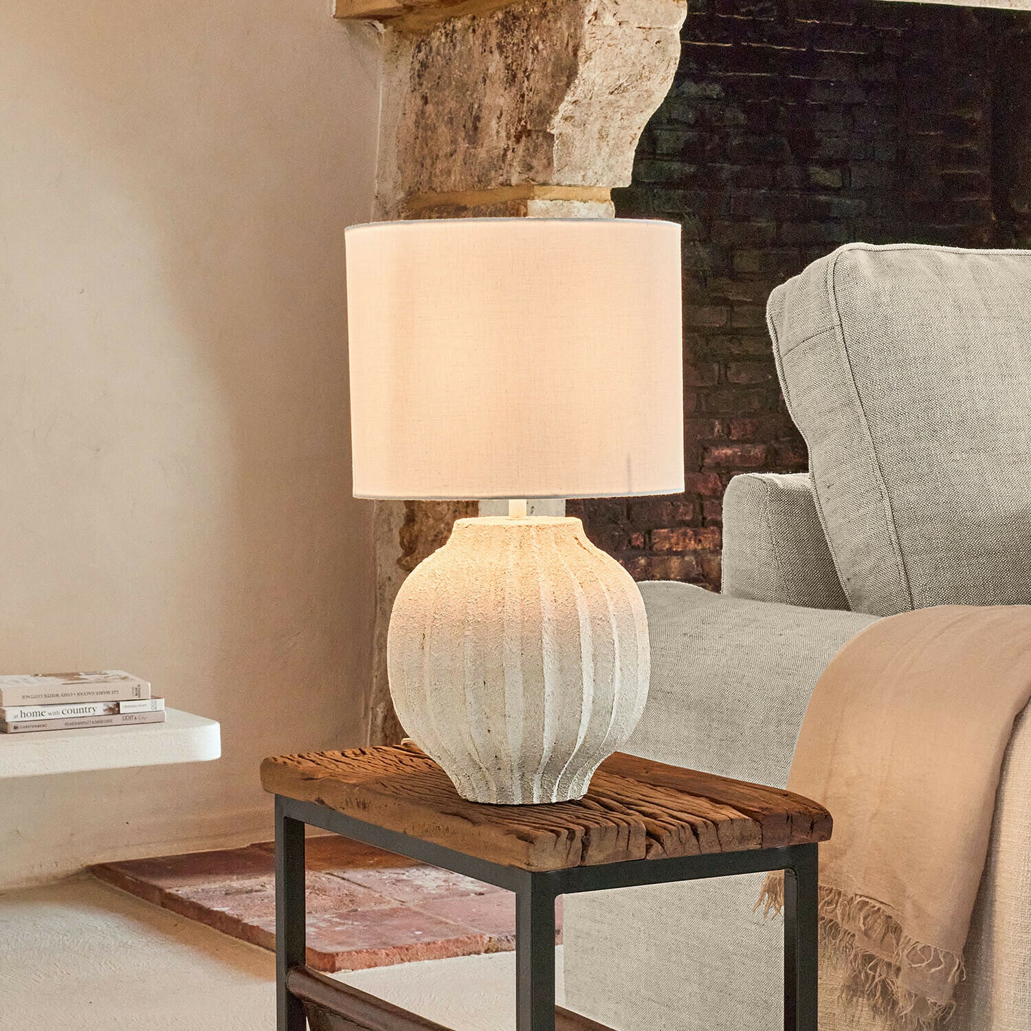 Lampa stołowa Vionelle