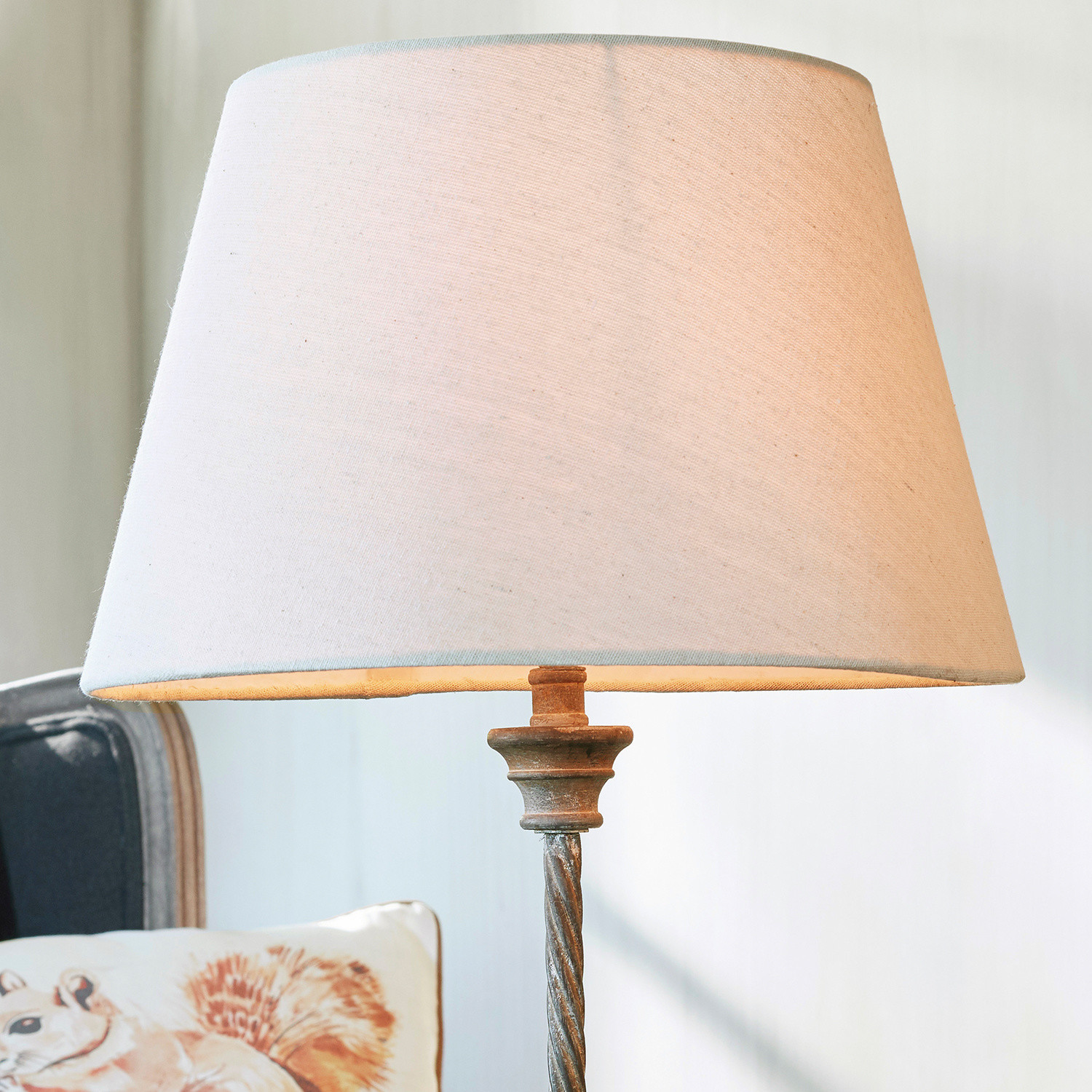 Lampa stołowa Vitton