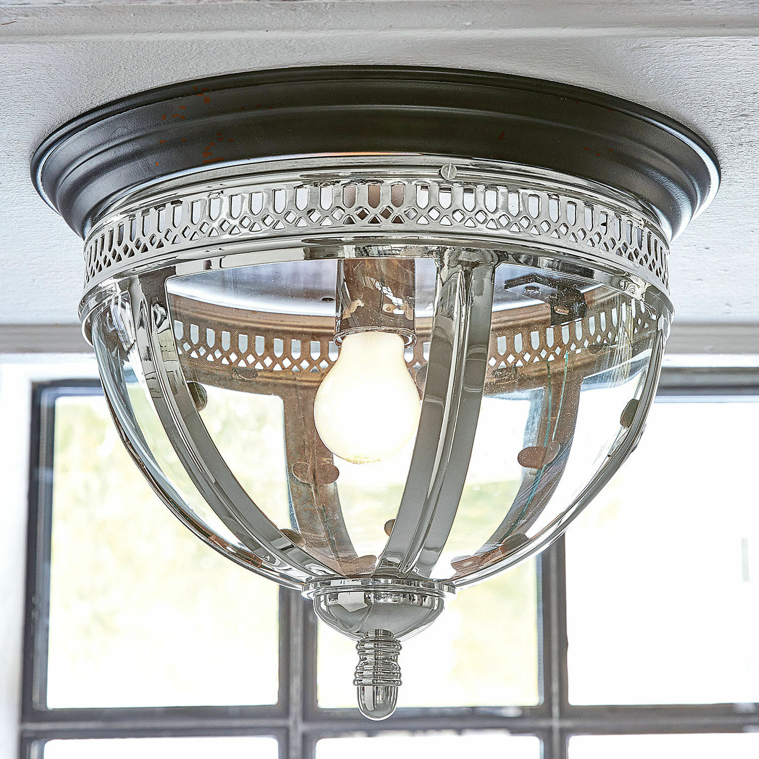 Lampa ścienna i sufitowa Toole Szklana lampa sufitowa z metalową ramą w kolorze srebrnym i czarnym, styl vintage