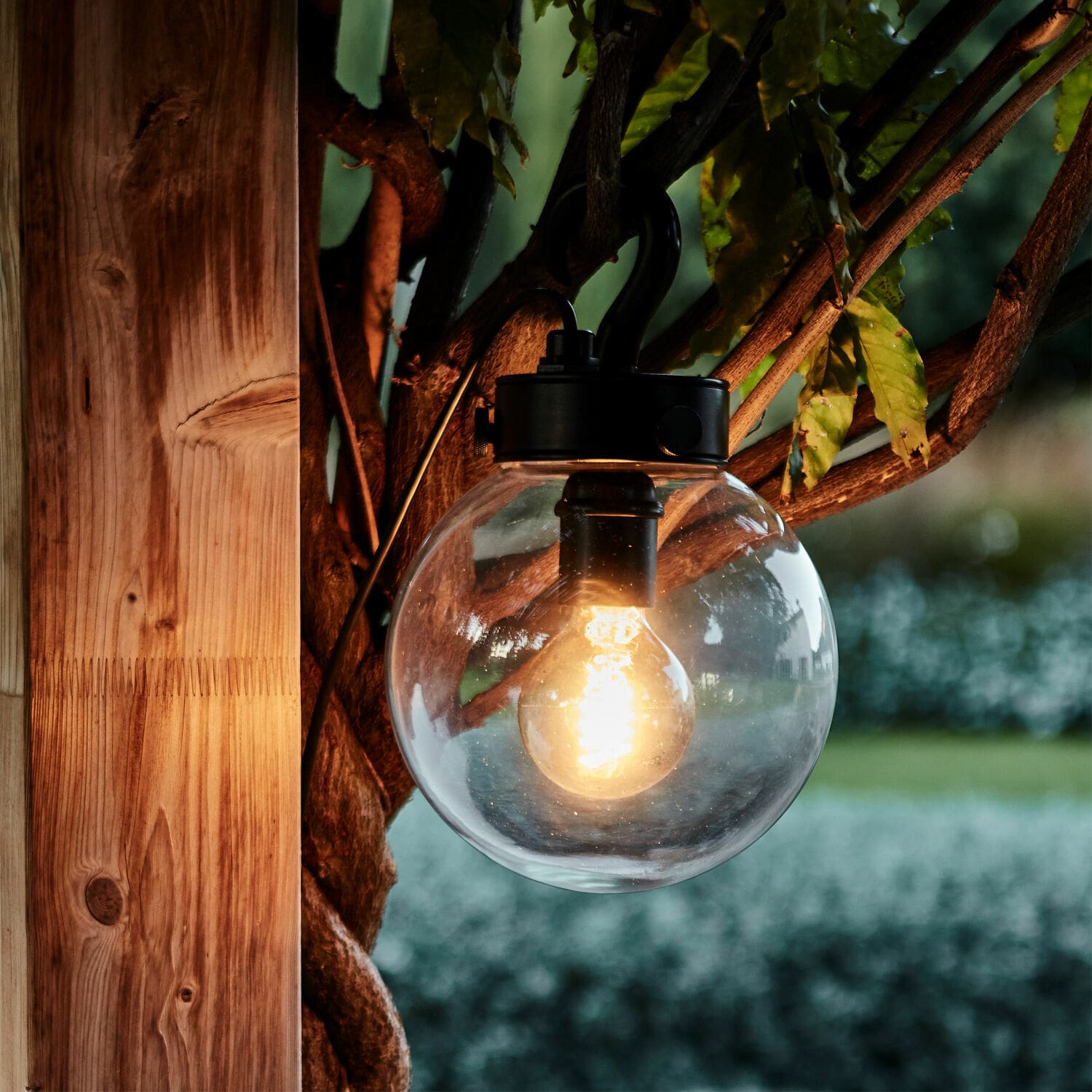 Lampa ogrodowa Marey
