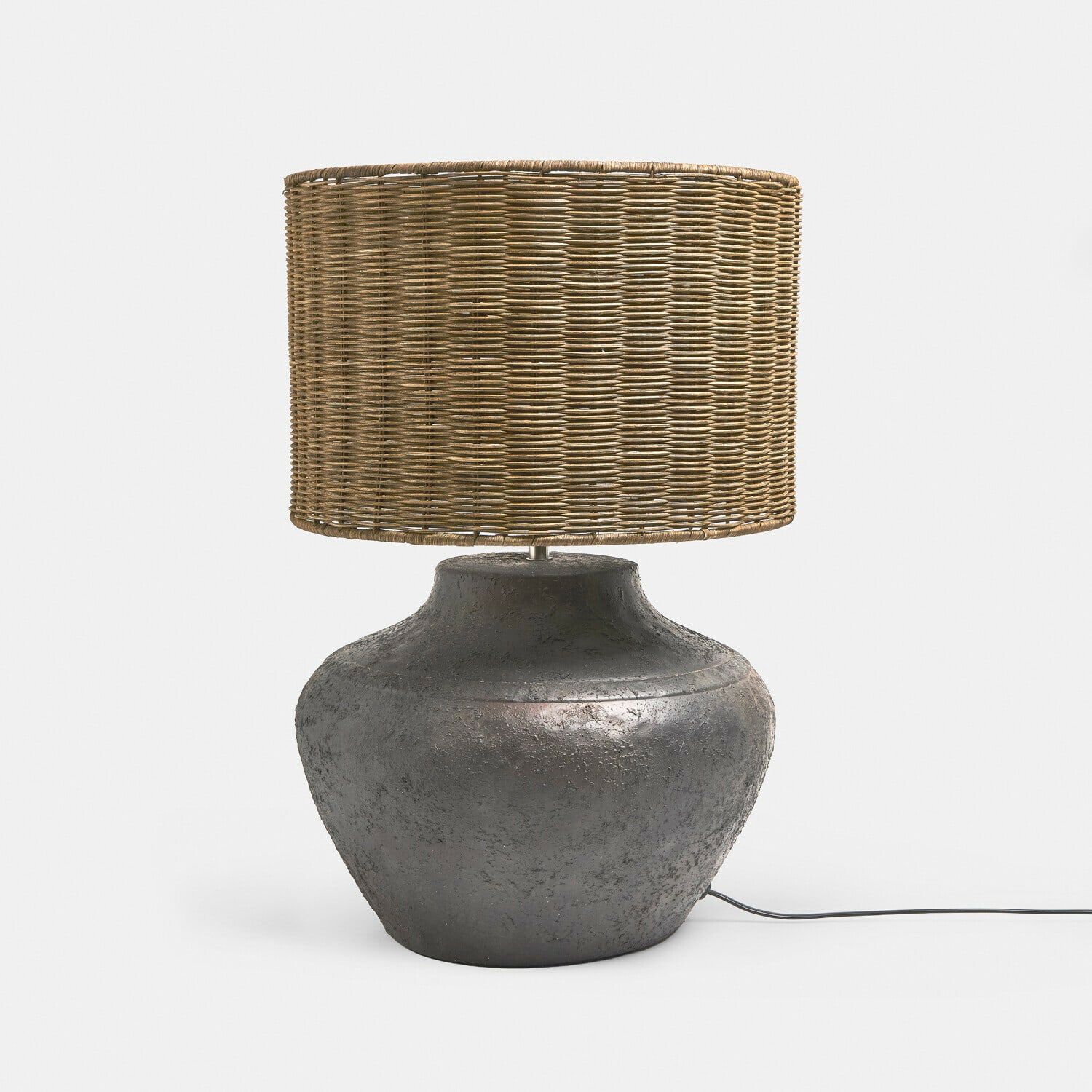 Lampa stołowa Mirodella Lampa stołowa z ciemną ceramiczną podstawą i naturalnym wiklinowym abażurem, dekoracyjna lampa do salonu