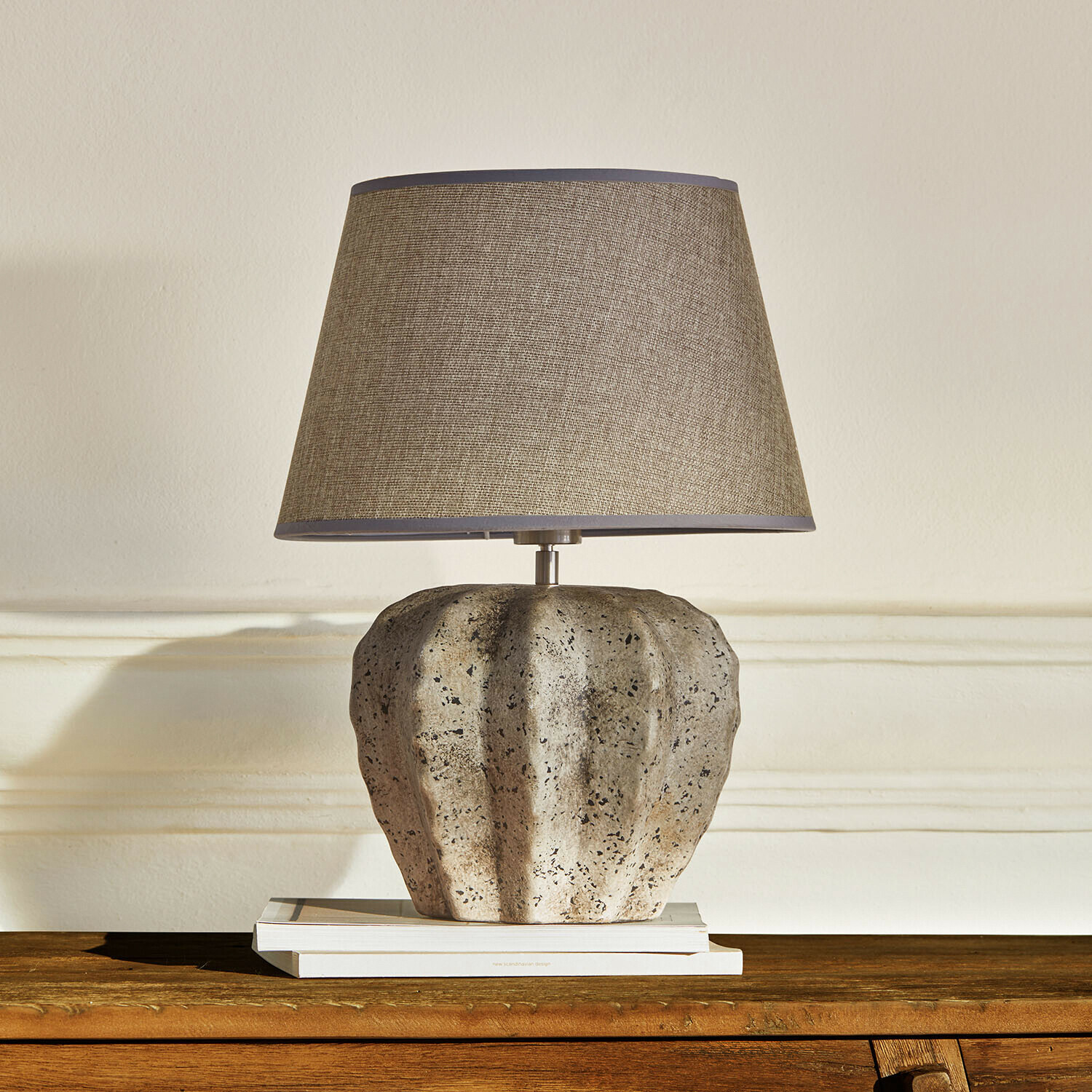 Lampa stołowa Émbrisse