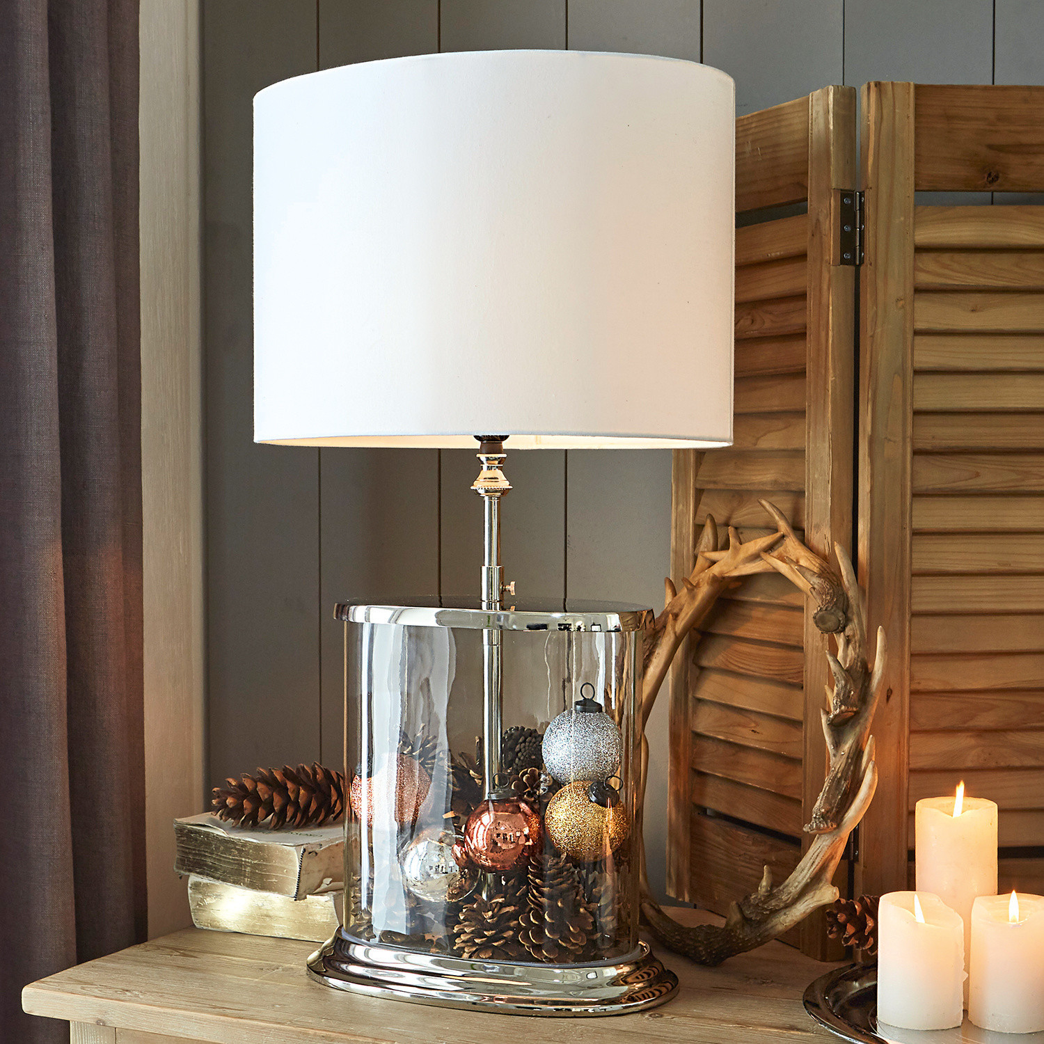 Lampa stołowa Hilltop