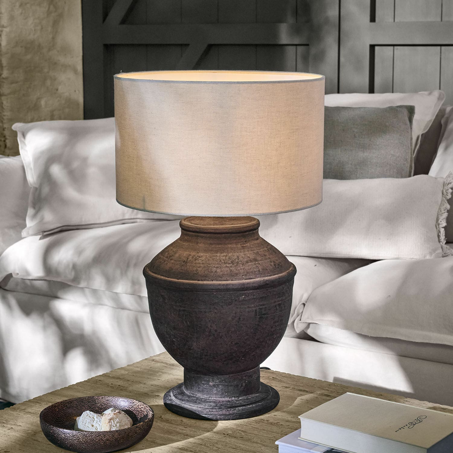 Lampa stołowa Farnwood