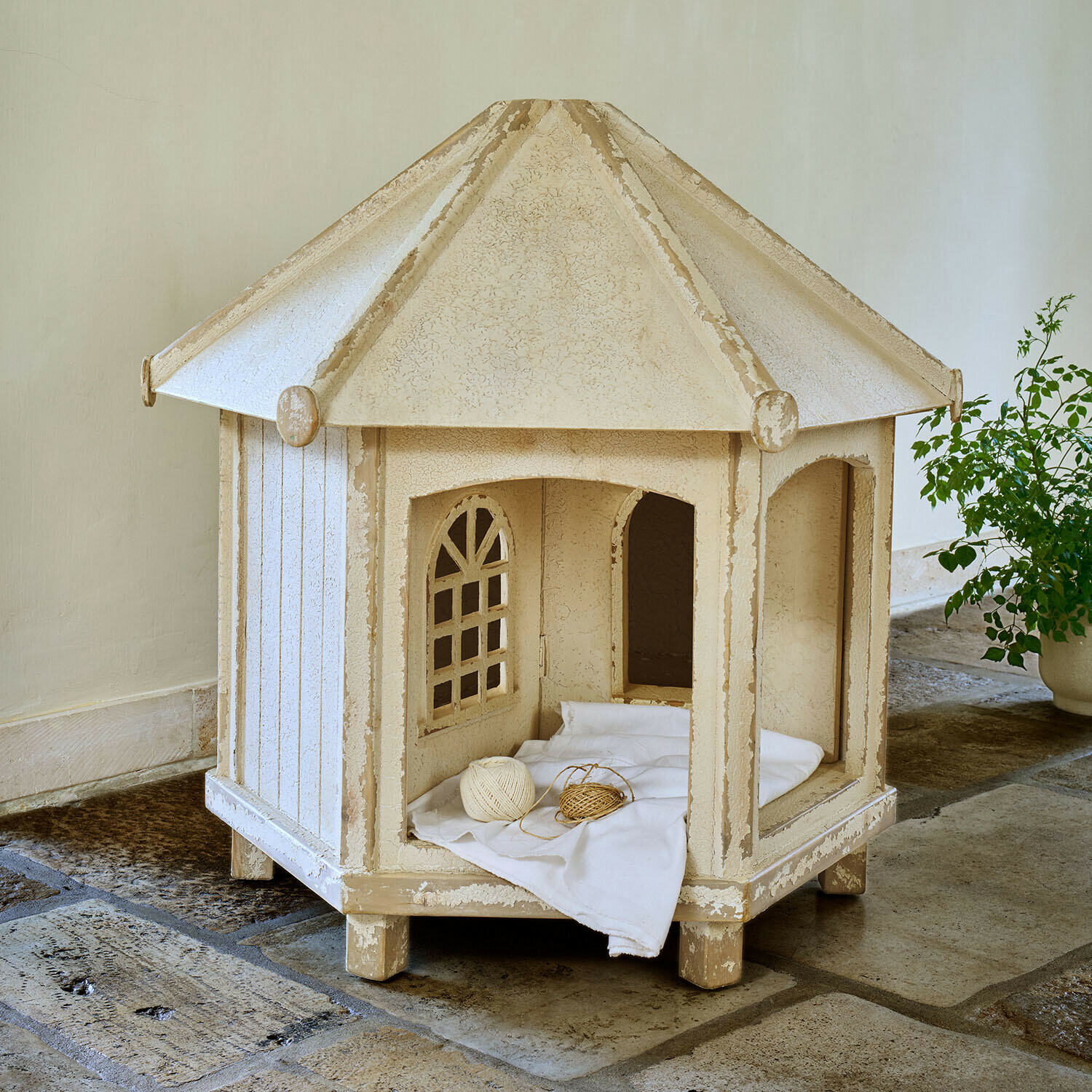 Domek ogrodowy dla kota Alvérine