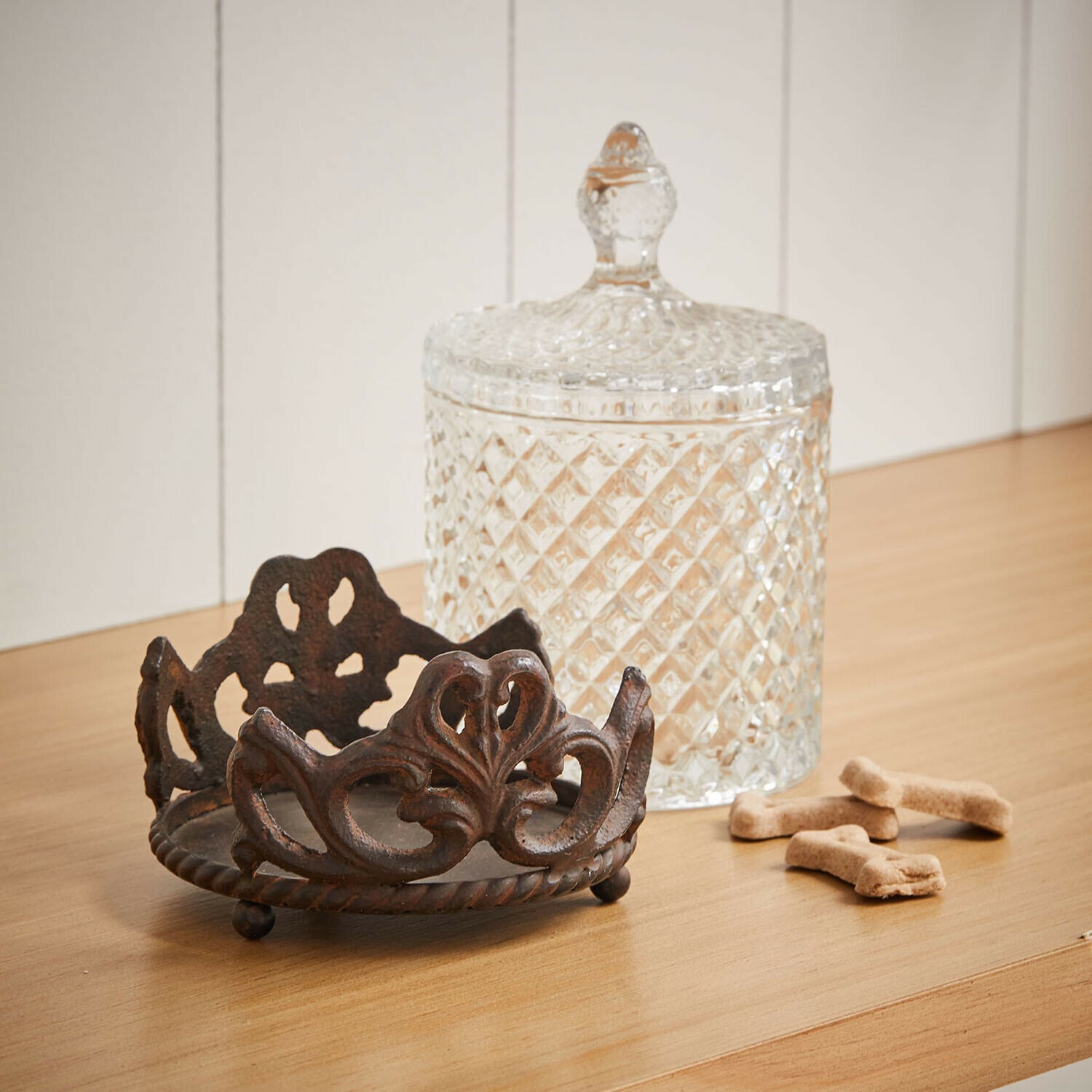 Szklany pojemnik z uchwytem Kerynna