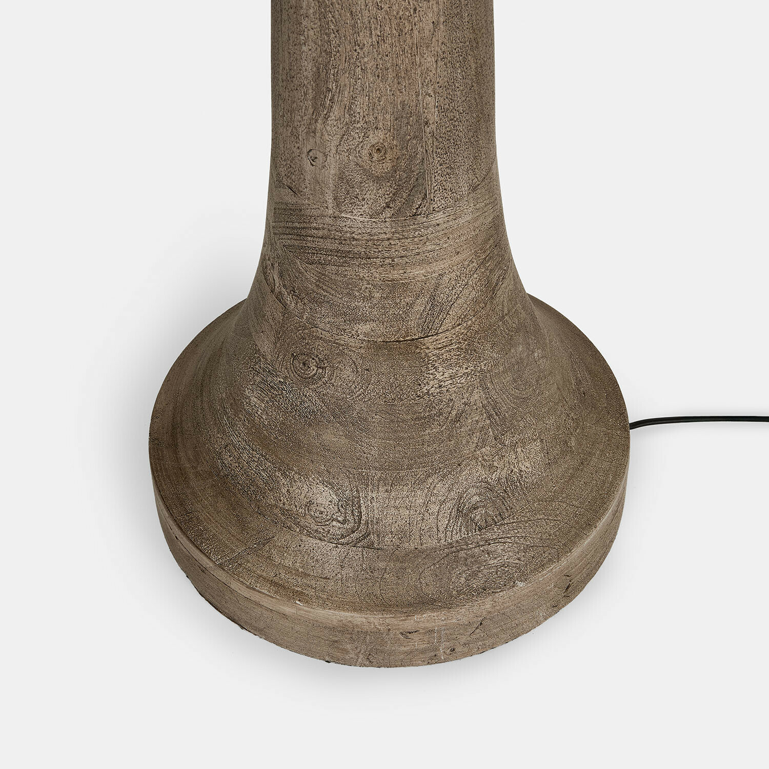 Lampa podłogowa Helsfjord
