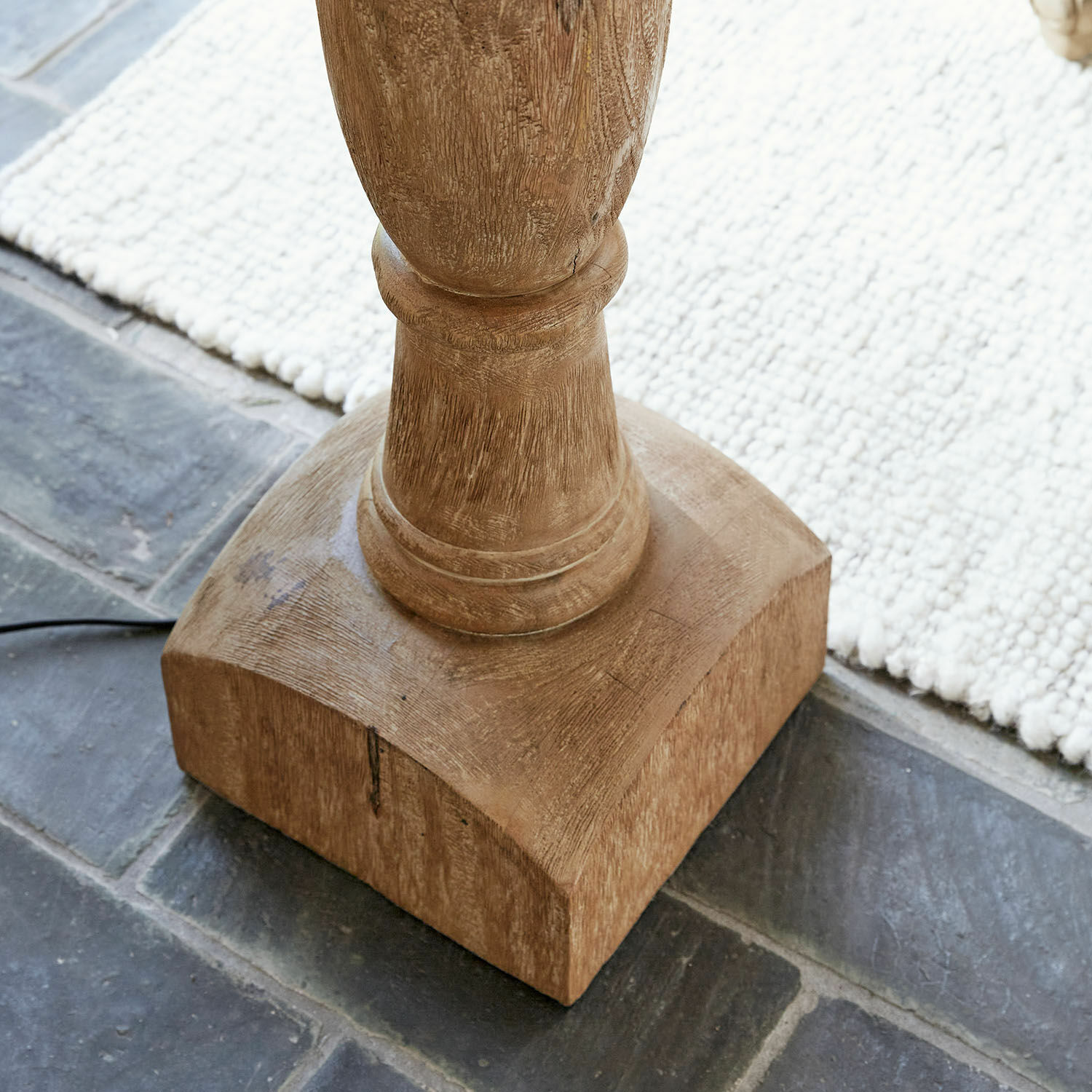 Lampa stojąca Fernisto