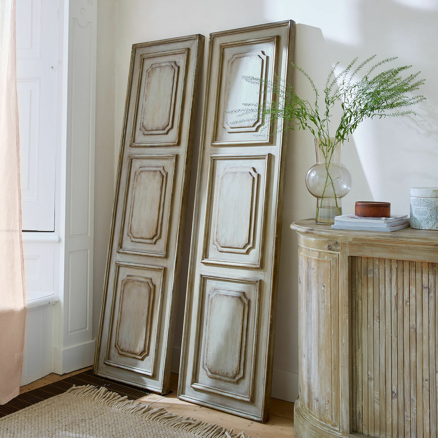 Panel, zestaw 2 szt. Dovire Drewniane, postarzałe panele ścienne w kolorze beżowym w stylu vintage do dekoracji wnętrz