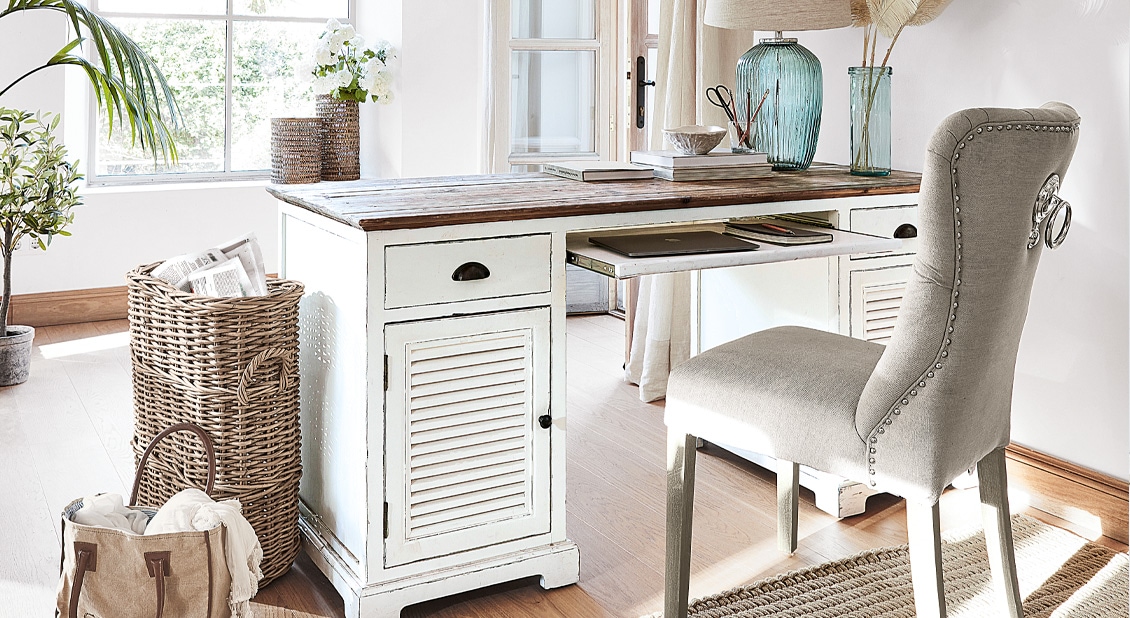 Homeoffice w stylu shabby chic