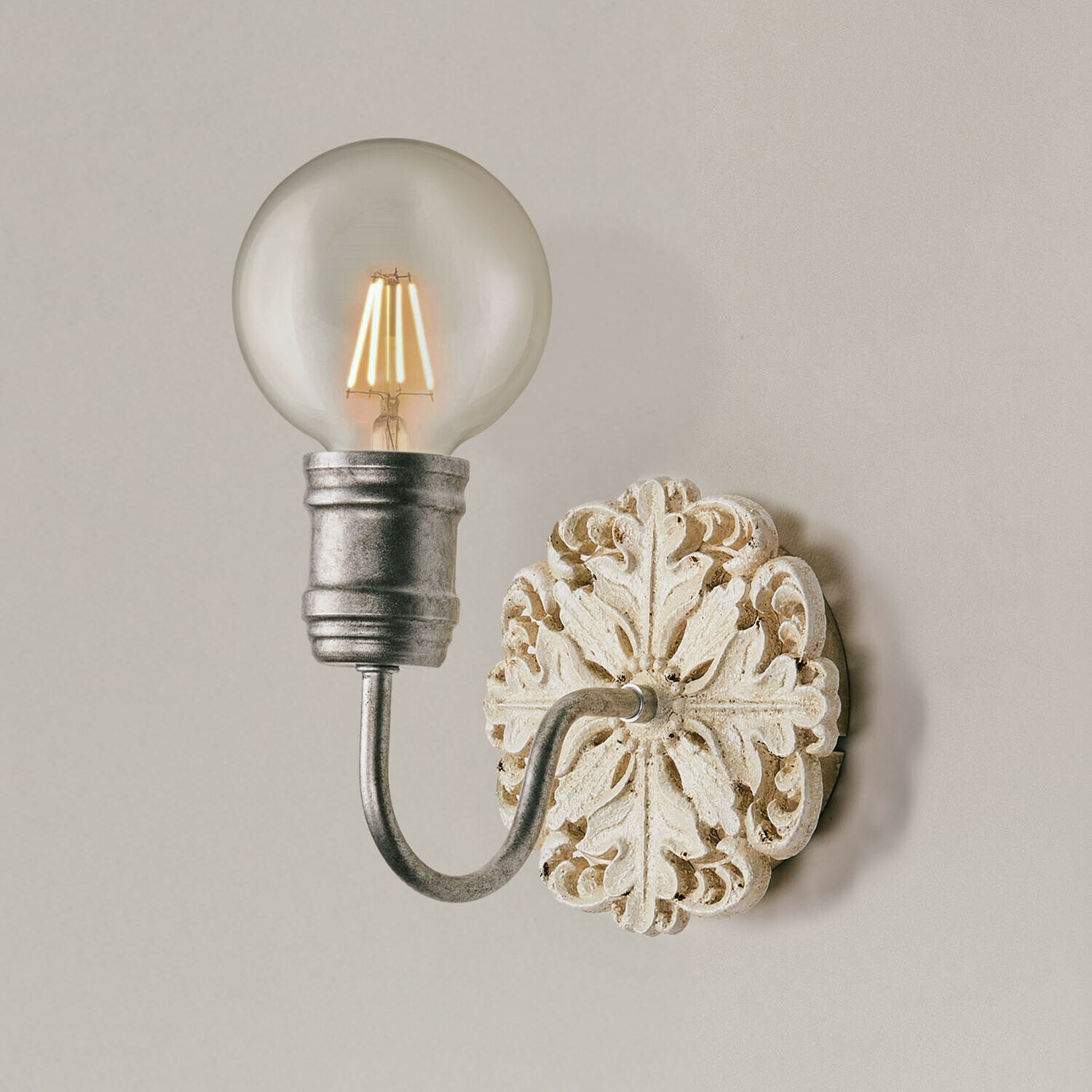 Lampa ścienna Rosavelle