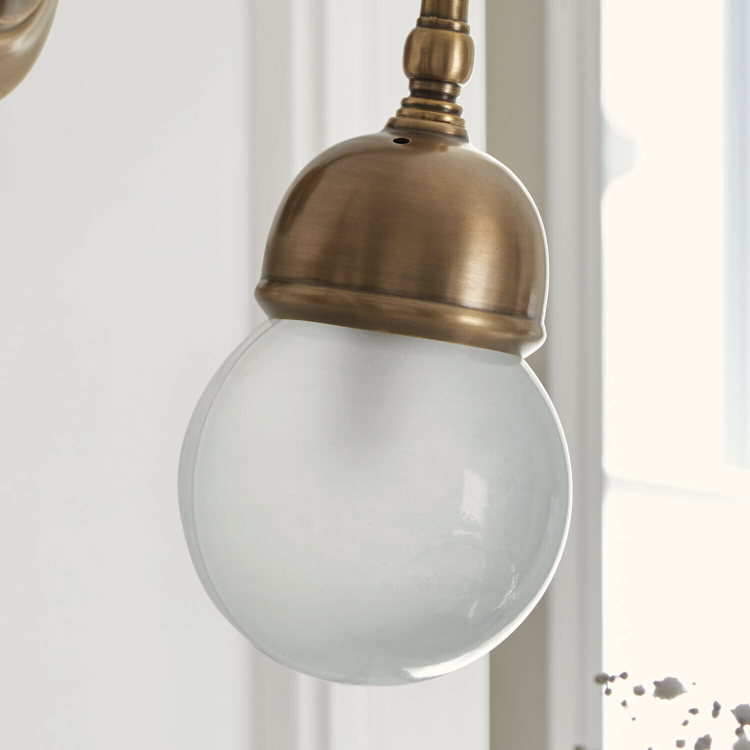 Lampa ścienna Lamivelle