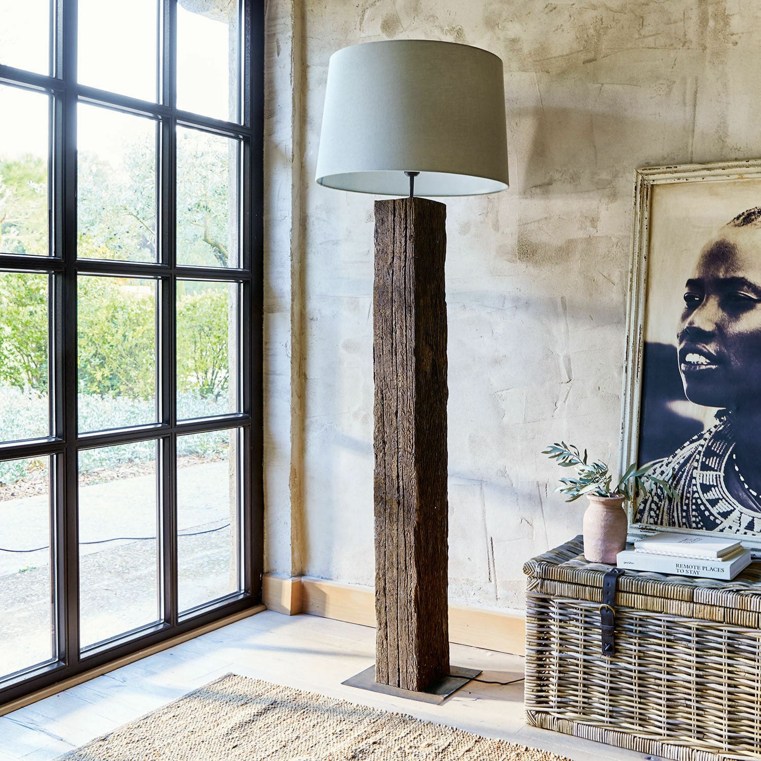 Lampa stojąca Plouvien