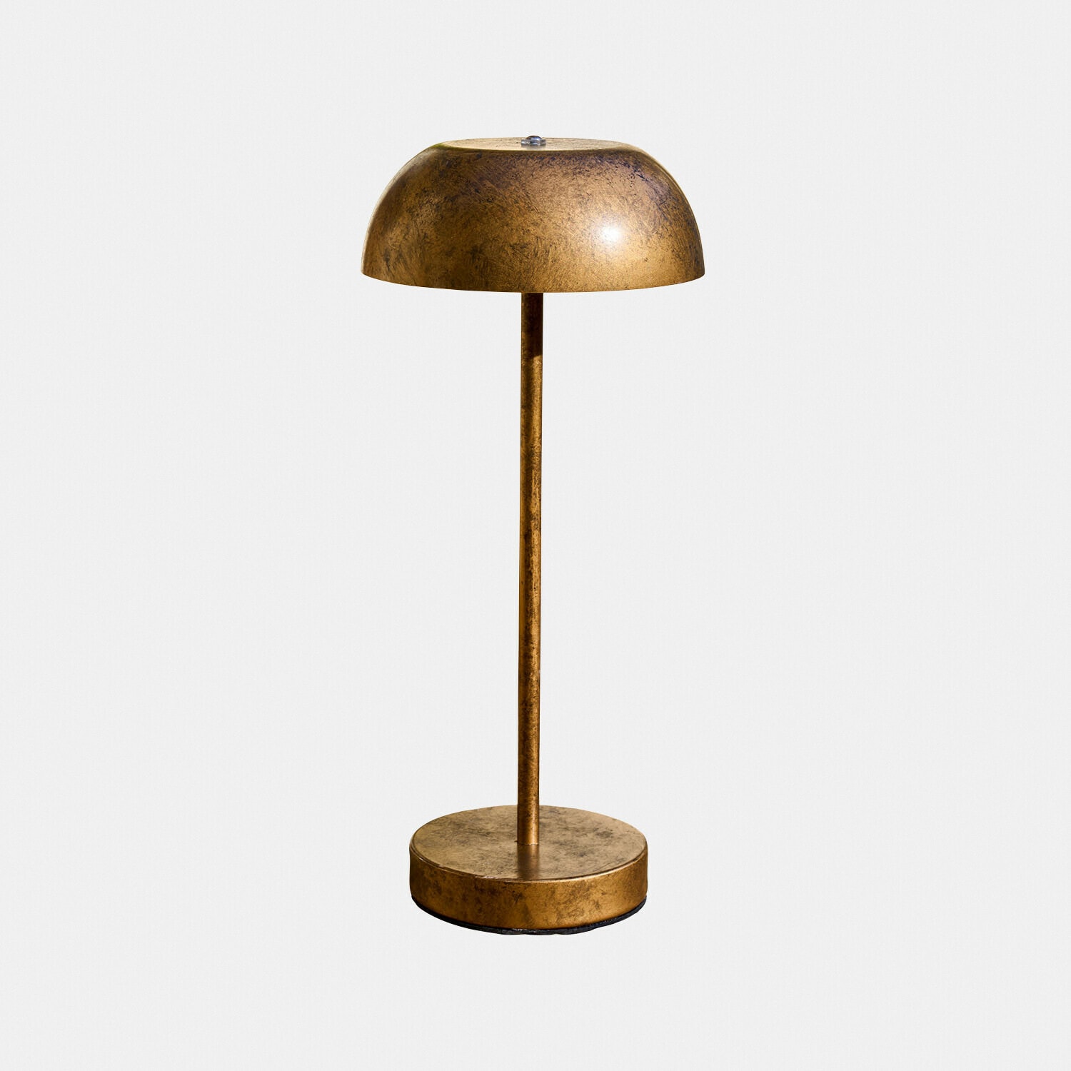 Lampa stołowa do ponownego ładowania Lumirah Lampka stołowa z metalu w kolorze starego złota o nowoczesnym, minimalistycznym designie