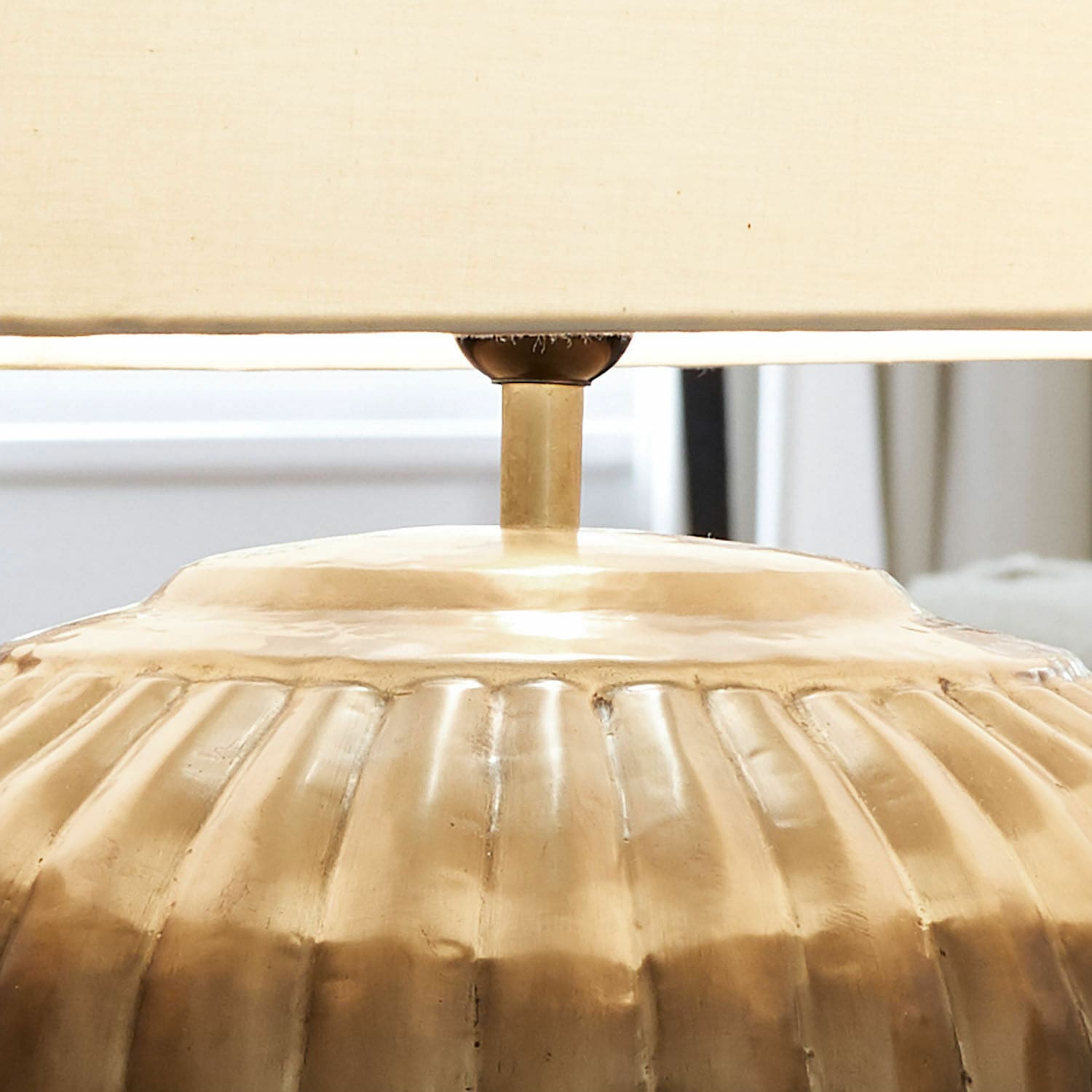 Lampa stołowa Fauville