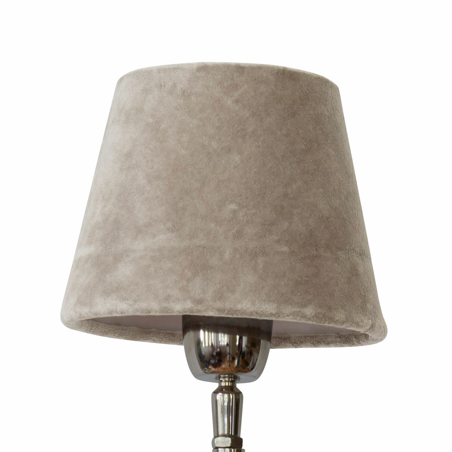 beżowy Beżowy abażur z miękkiego materiału na lampę stołową, elegancki dodatek do wnętrz
