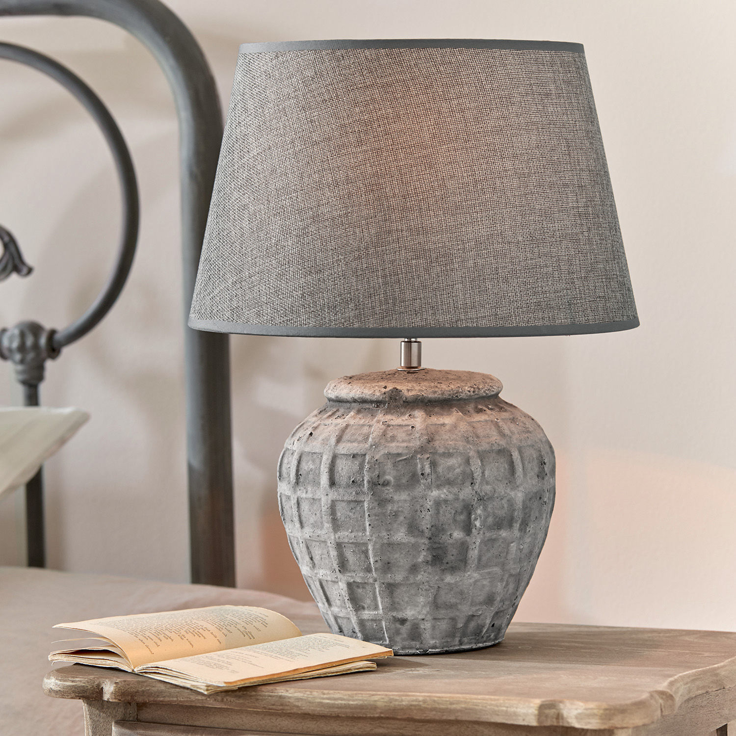 Lampa stołowa Mehdi