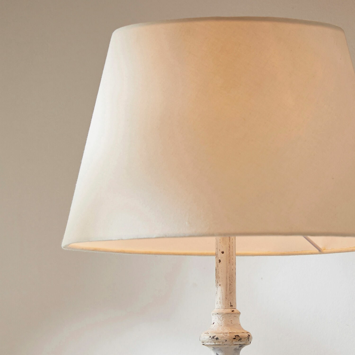 Lampa stołowa Roslar
