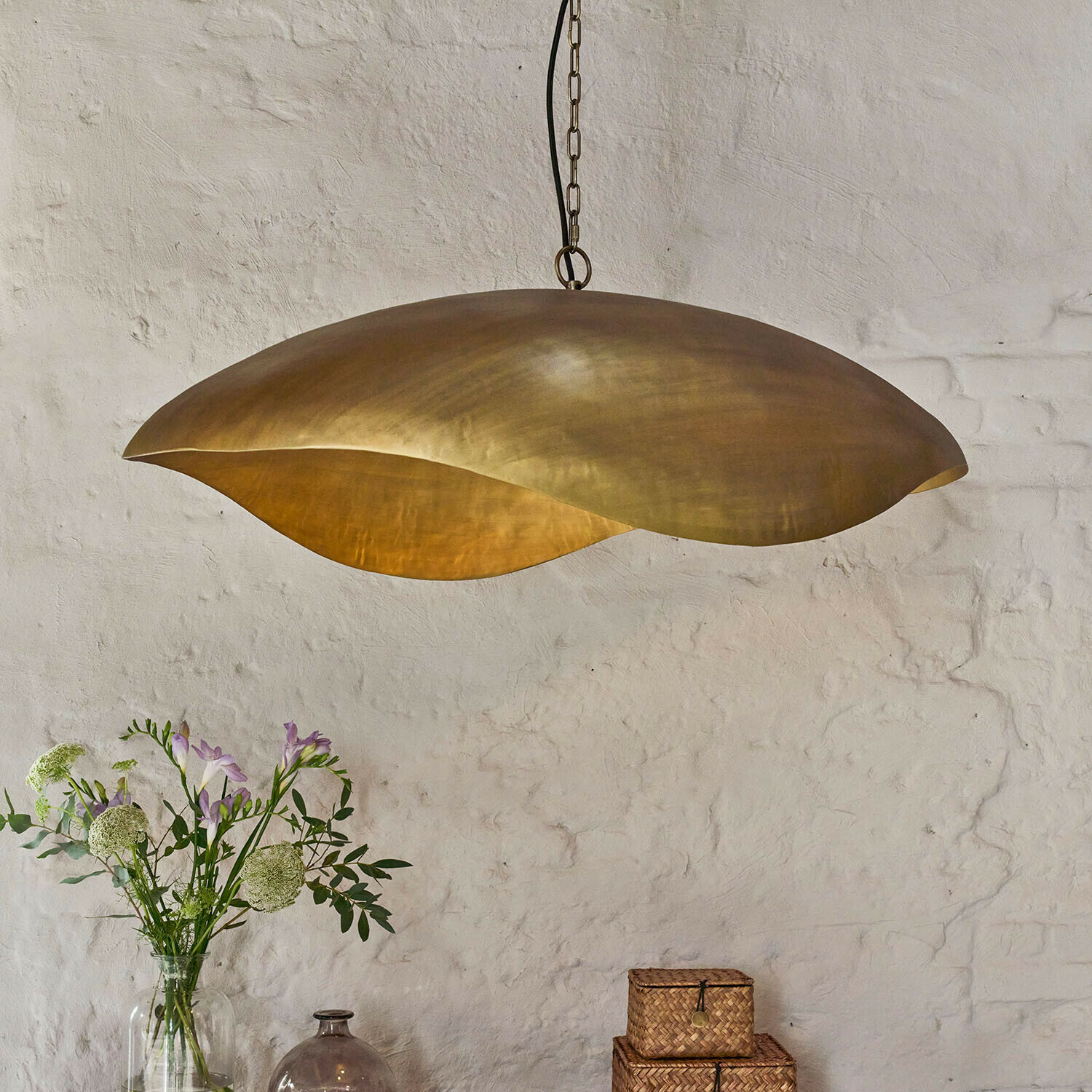 Lampa wisząca Horizon Serein Wisząca lampa z mosiądzu w kształcie liścia, dekoracyjna lampa sufitowa do salonu i jadalni