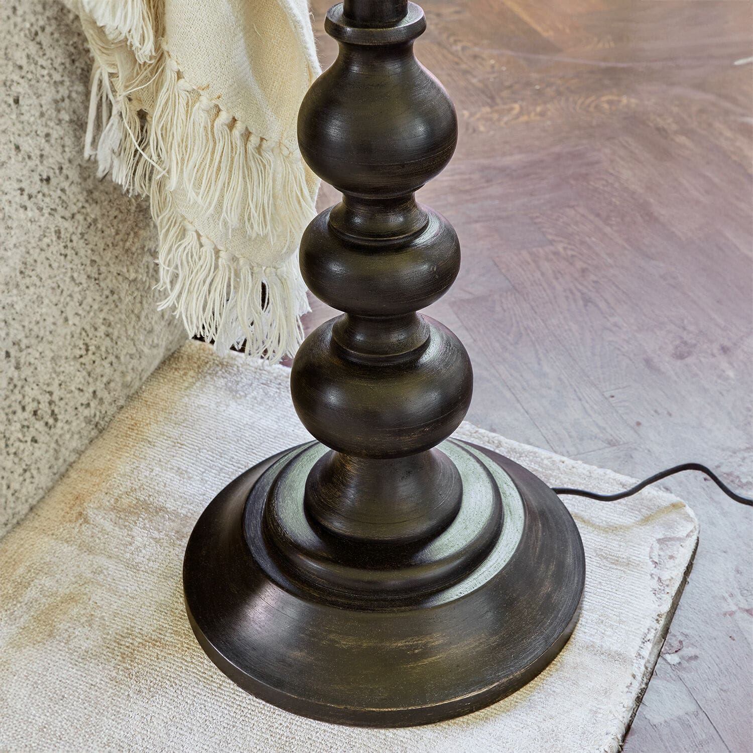 Lampa stojąca Reville
