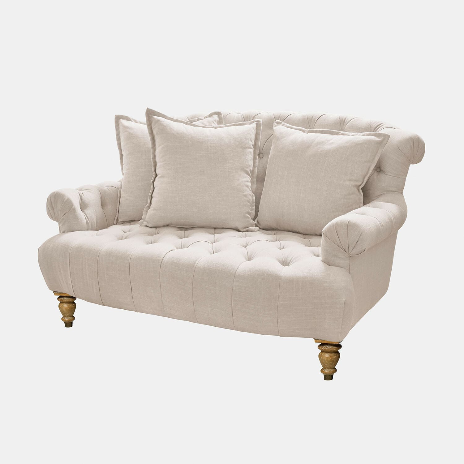 Sofa Springfield Village Beżowa sofa z tkaniny z pikowanym oparciem i drewnianymi nogami, wygodne poduszki