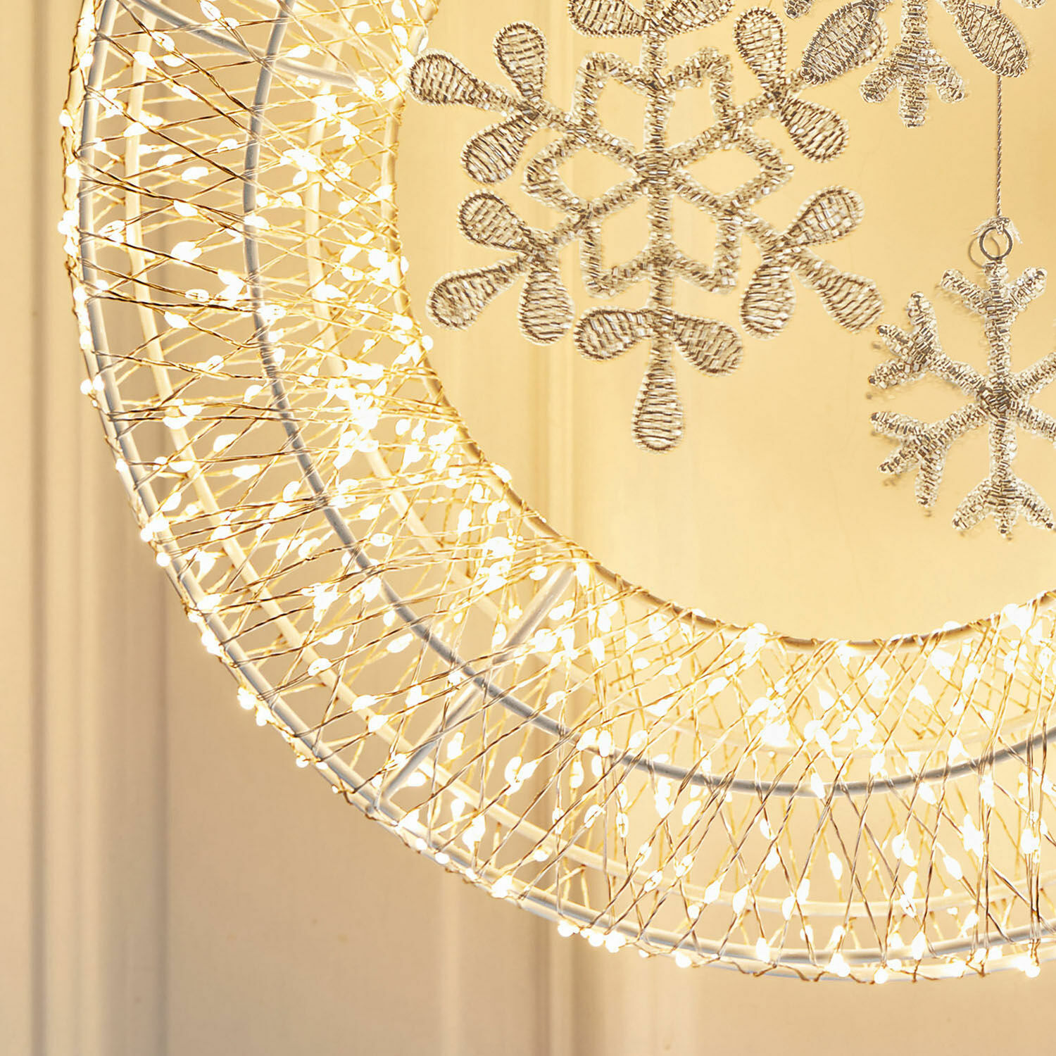 Wieniec z lampkami LED Winsloe