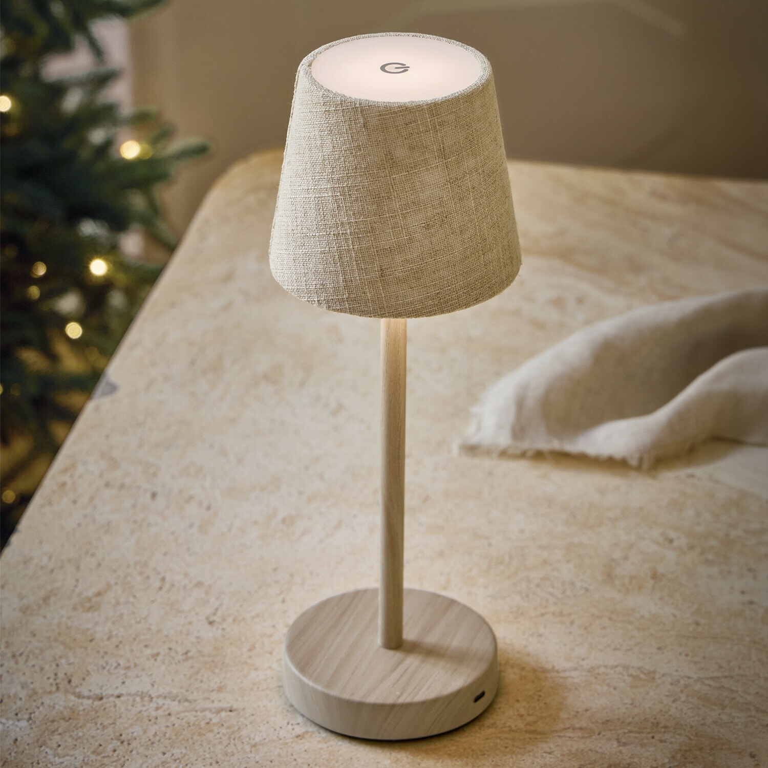 Lampa stołowa z możliwością ładowania Sylvainie Lampa stołowa z możliwością ładowania Sylvainie