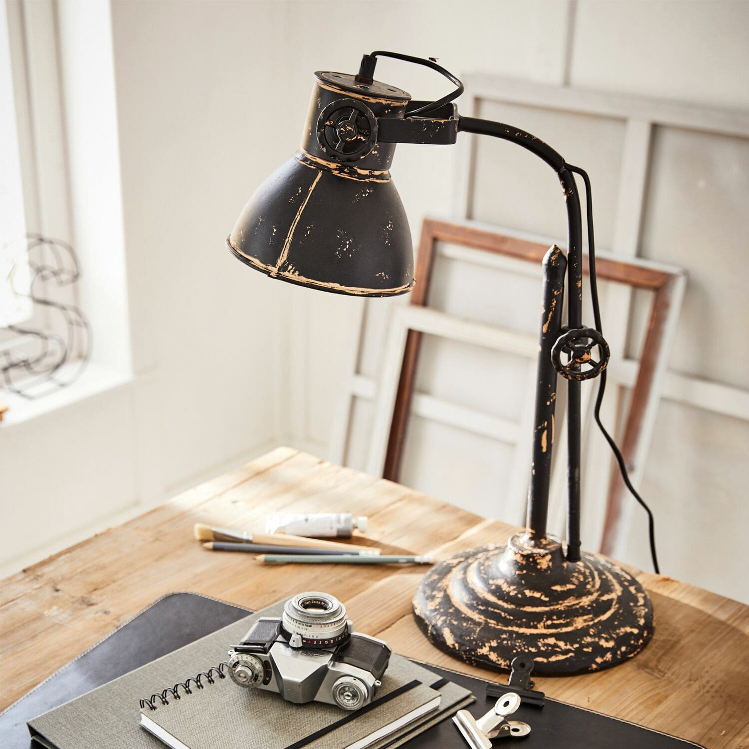 Lampa stołowa Jonava