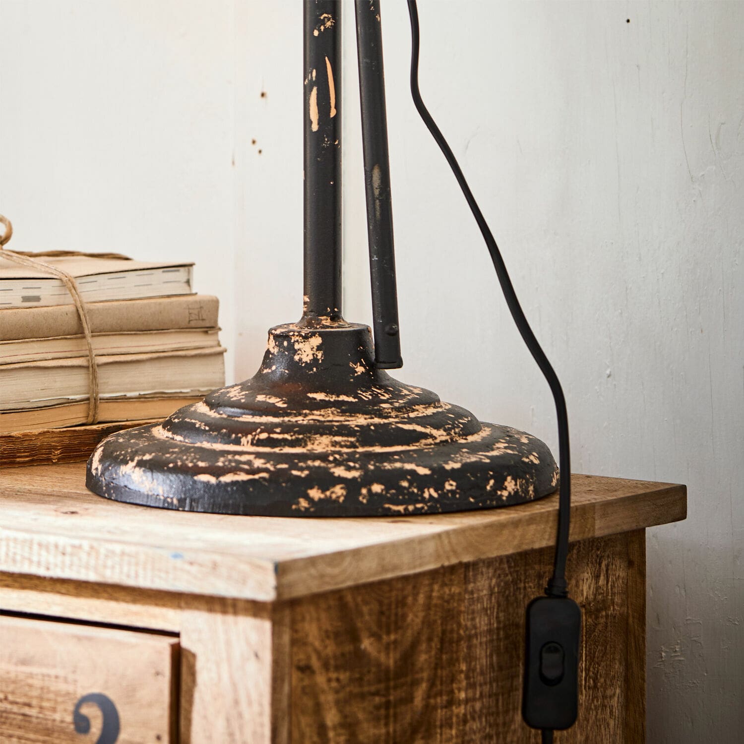 Lampa stołowa Jonava