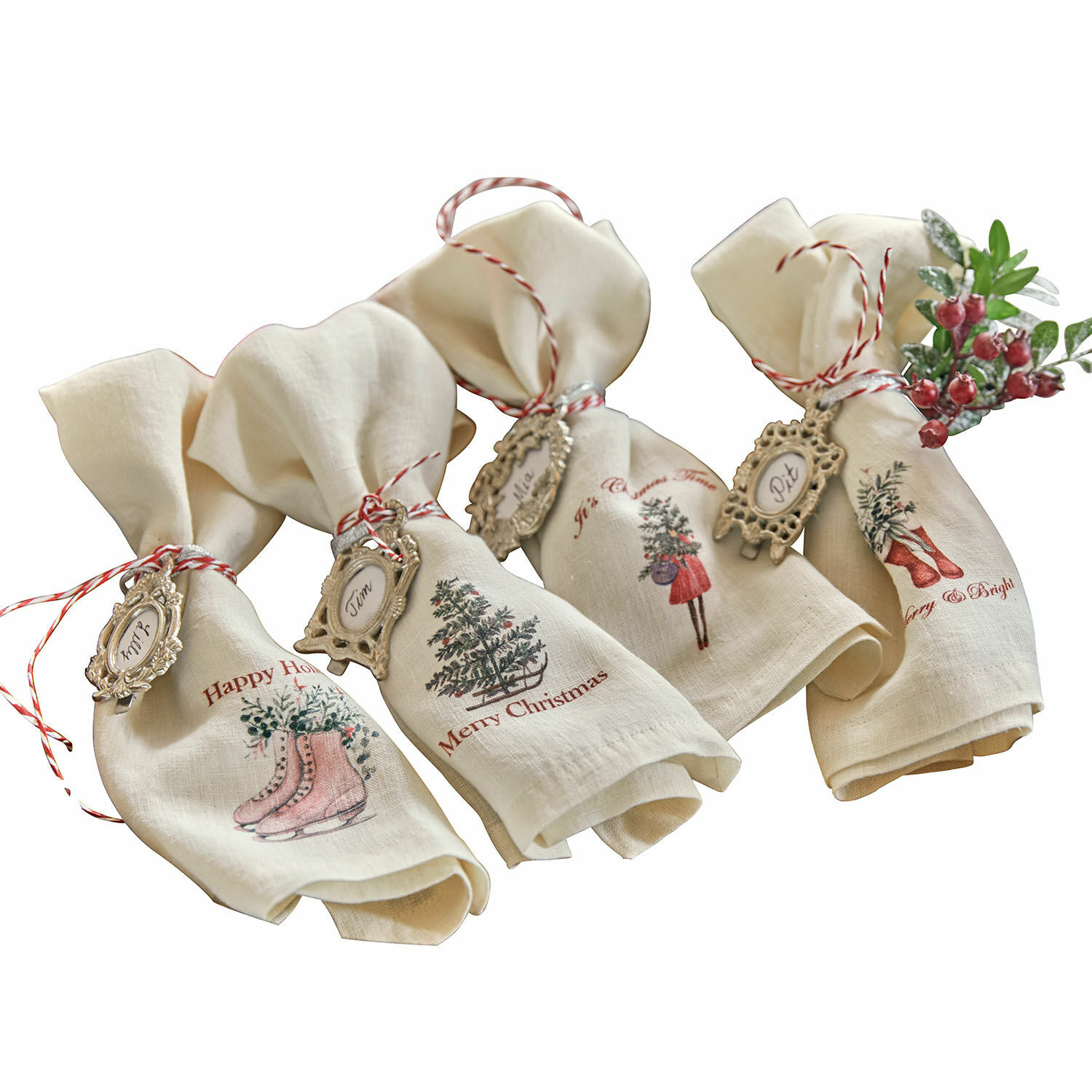 Serwetka, zestaw 4 szt. Merry & Bright Zestaw lnianych świątecznych serwetek z nadrukiem i ozdobnymi zawieszkami, dekoracja stołu Boże Narodzenie