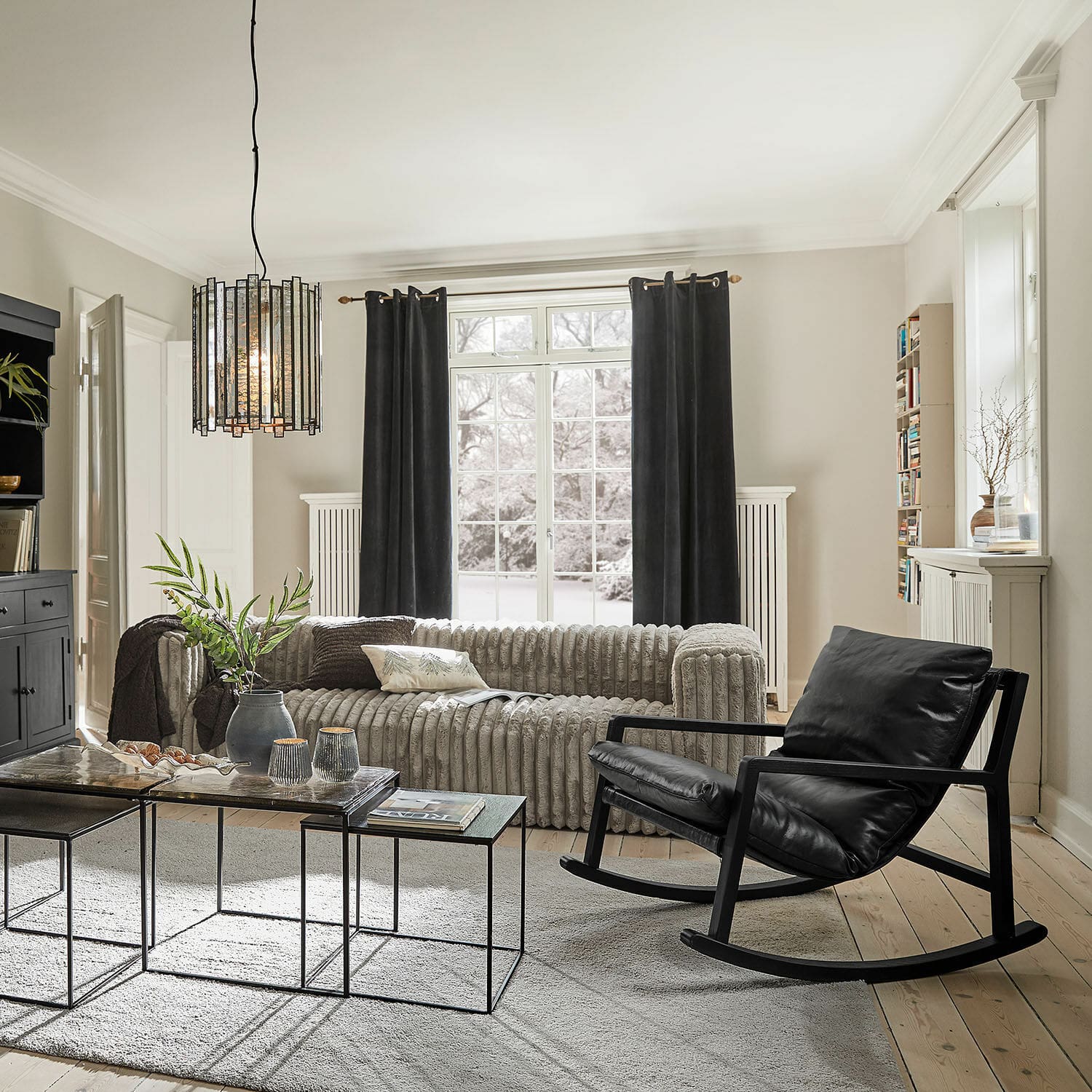 Fotel bujany Falconridge