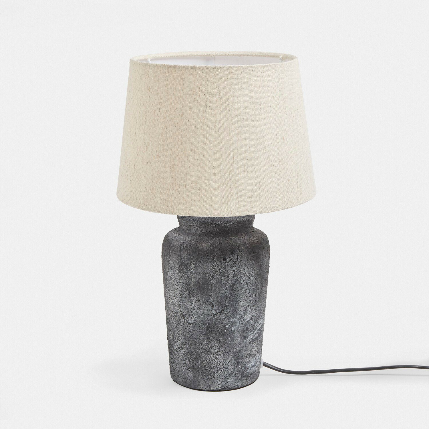 Lampa stołowa Karvienne