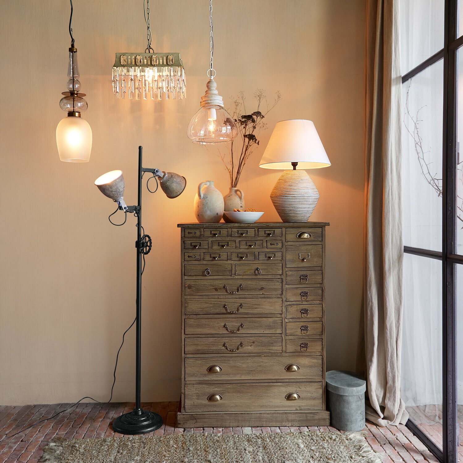 Lampa stojąca Fenric