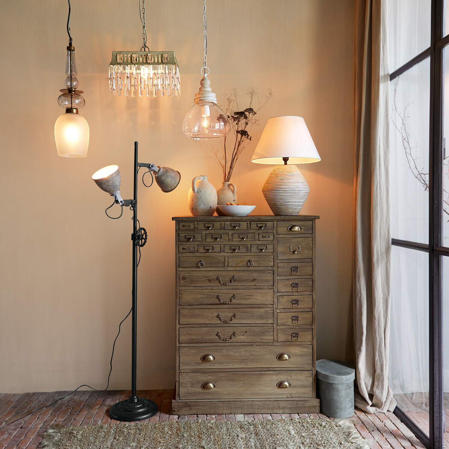 Lampa stojąca Fenric