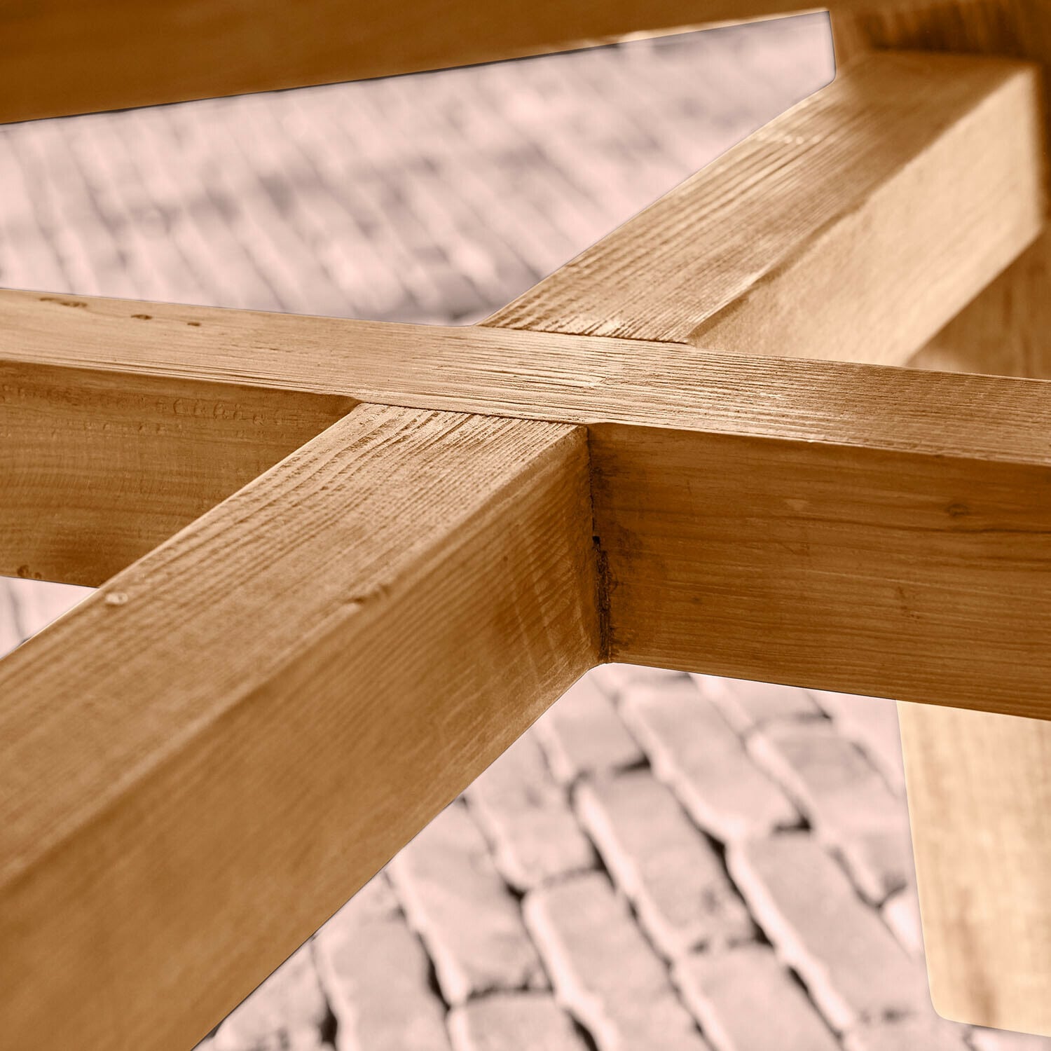 Stół Crestwooden